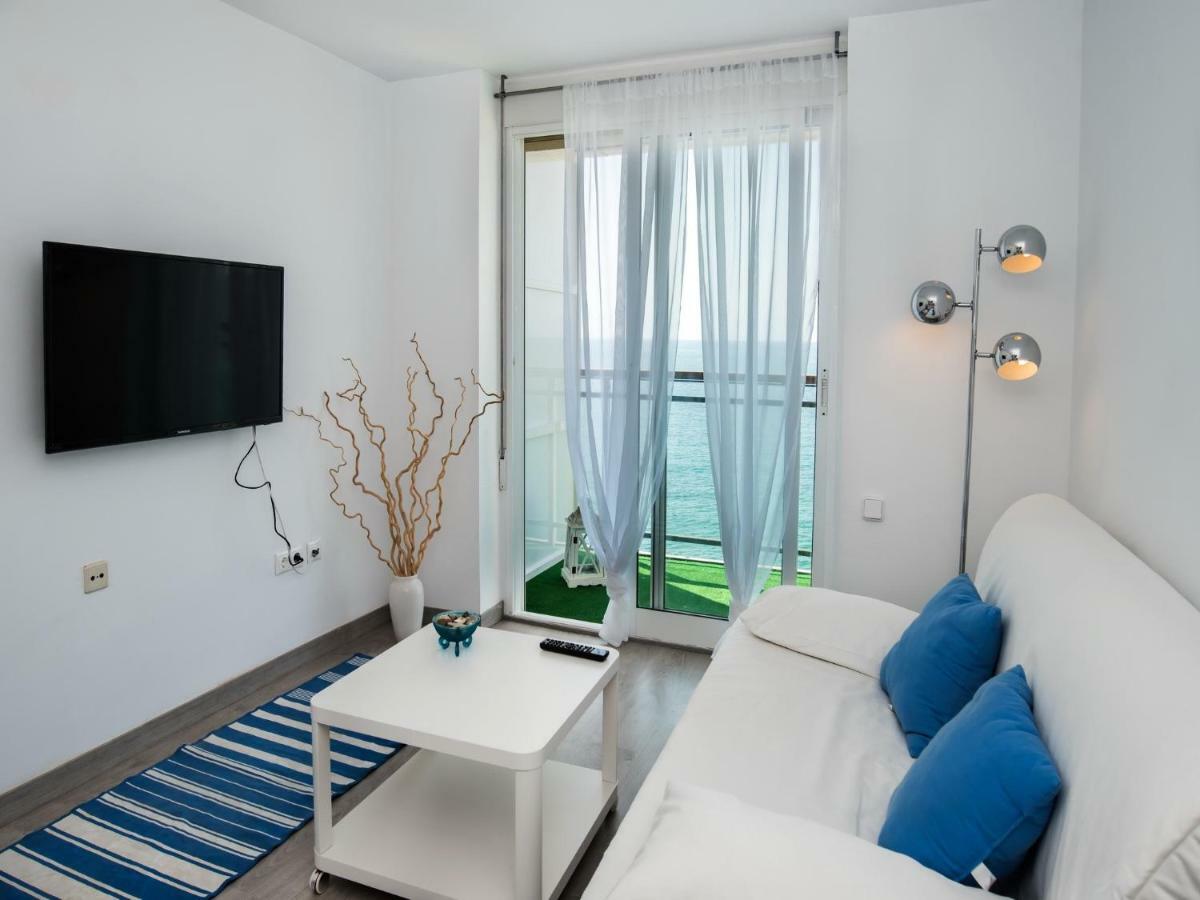 Helios Home Аликанте Екстериор снимка